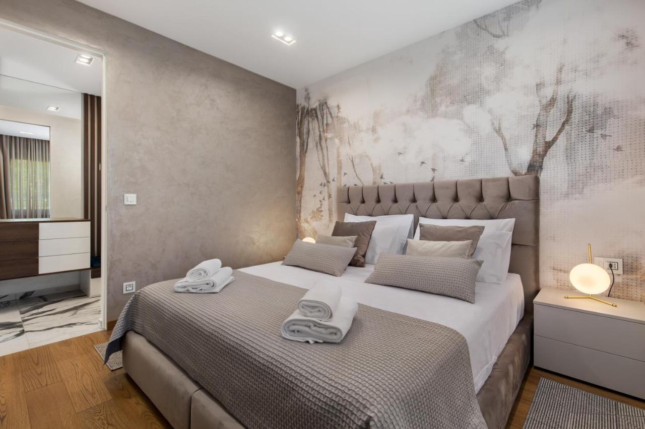 Luxury Apartment Iris Adriatica ***** Opatija Exterior foto
